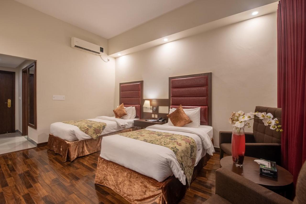 Legend Hotel Islamabad Bagian luar foto